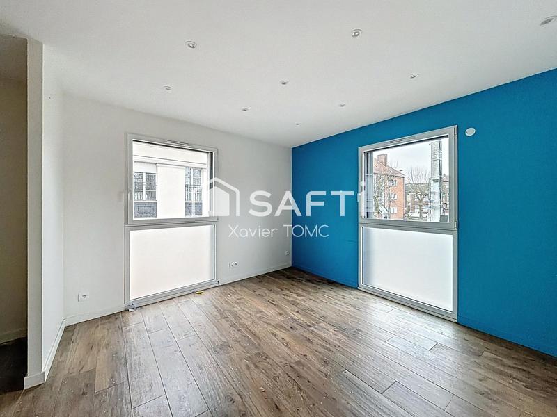 Local commercial - 284 m² - 11 pièces