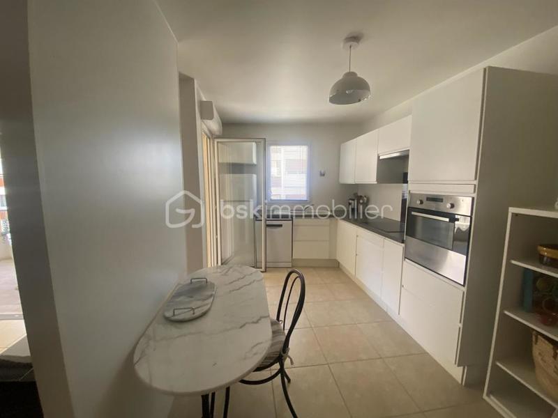 Appartement - 84 m² - 3 pièces