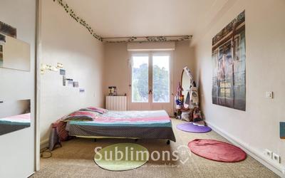 Appartement - 82 m² - 4 pièces