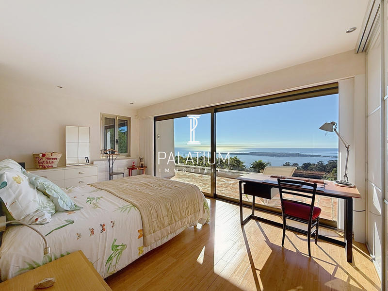 Bastide - 228 m² - 6 pièces