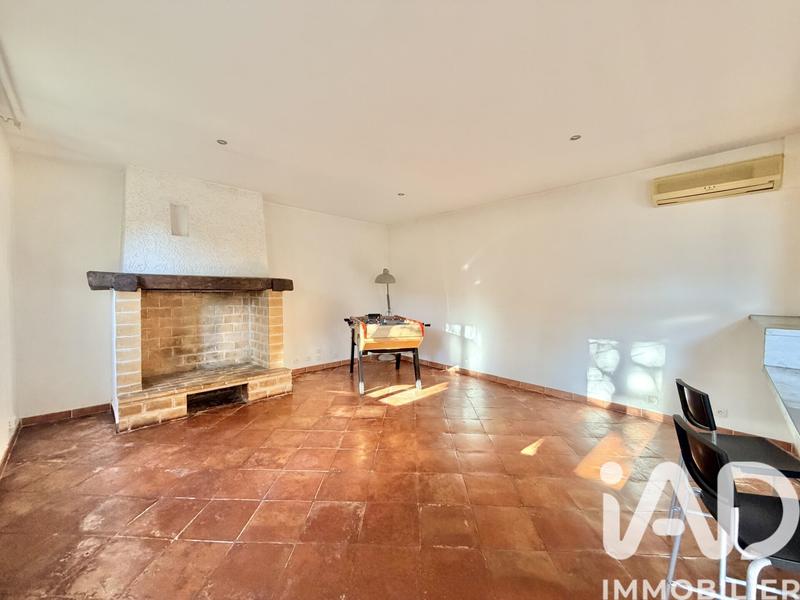 Maison - 210 m² - 6 pièces