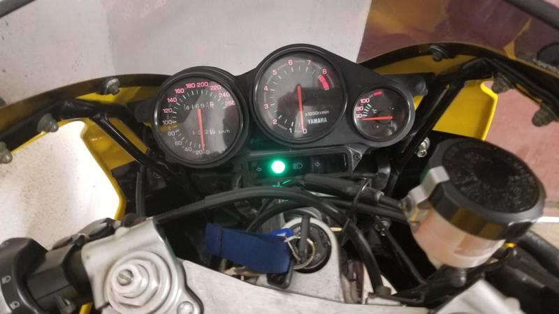 Yamaha Trx 850 yamaha jaune 0850 415