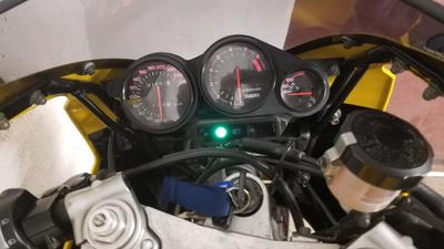 Yamaha Trx 850 yamaha jaune 0850 415
