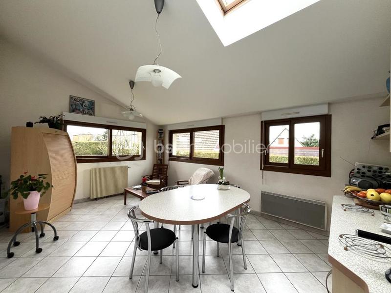 Maison - 136 m² - 6 pièces