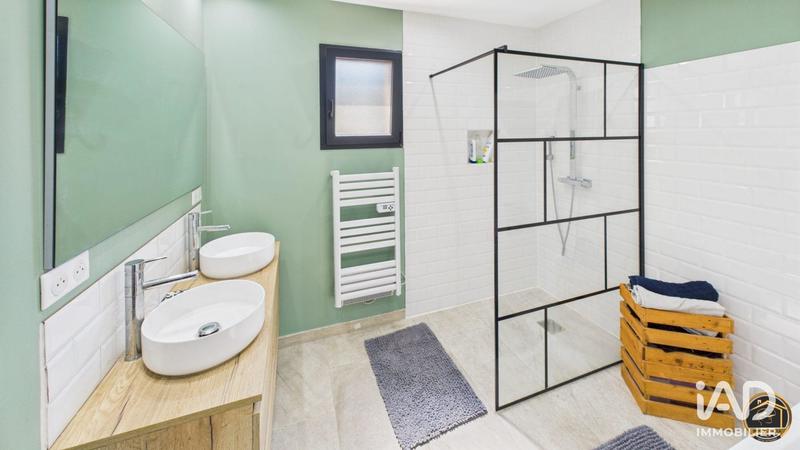 Maison - 155 m² - 5 pièces