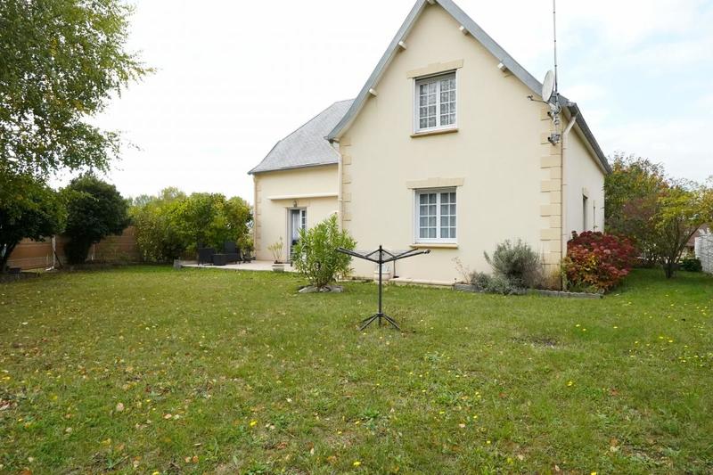 Maison - 196 m² - 7 pièces