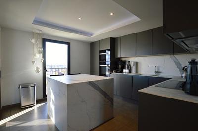 Appartement - 144 m² - 6 pièces