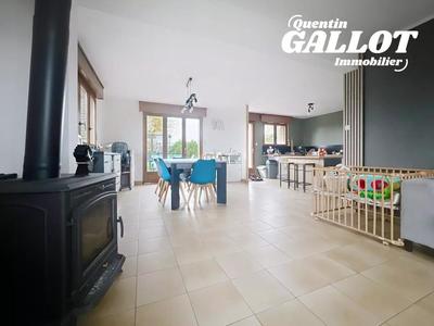 Maison - 147 m² - 4 pièces