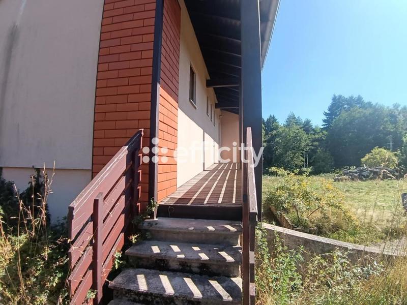 Maison - 160 m² - 5 pièces