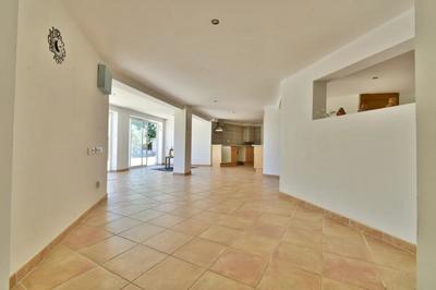 Villa - 289 m² - 7 pièces