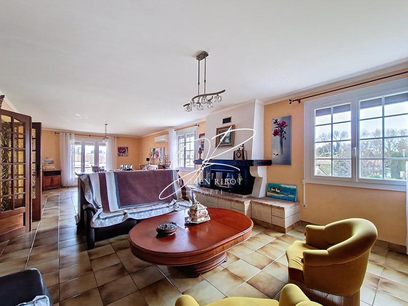 Maison - 173 m² - 5 pièces