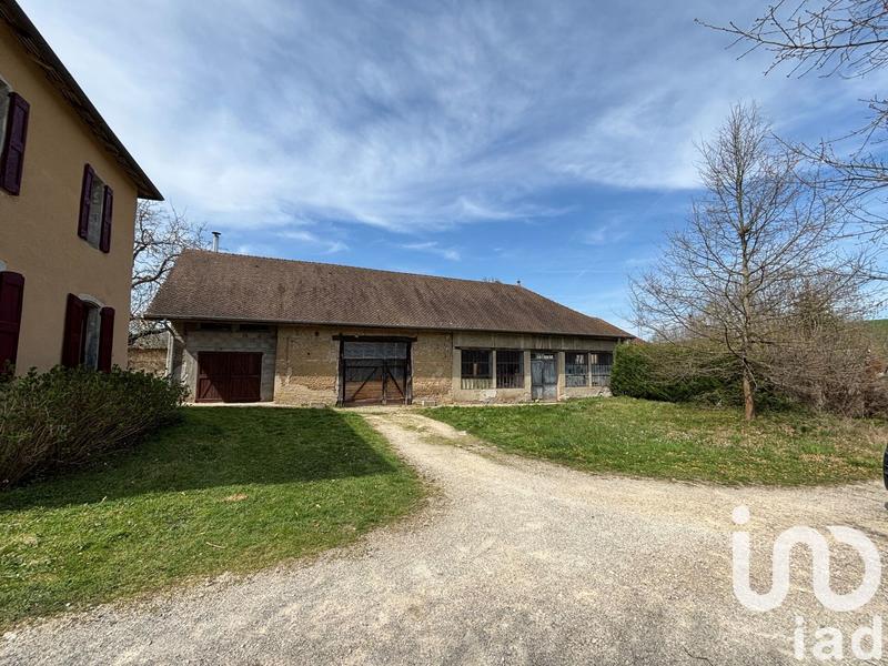 Maison - 196 m² - 7 pièces