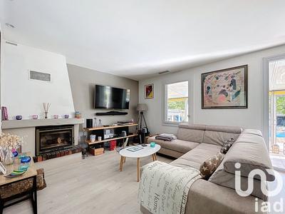 Maison - 180 m² - 7 pièces