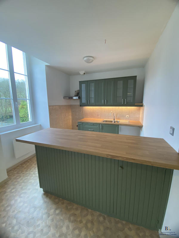 Appartement - 89 m² - 4 pièces