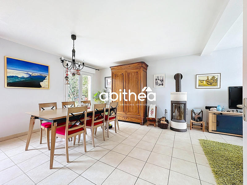 Maison - 175 m² - 7 pièces