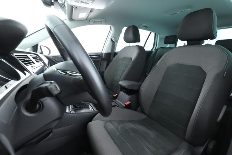 Volkswagen Golf VII 1.4 Tsi BlueMotion Tech Carat Dsg7 5p 125 ch