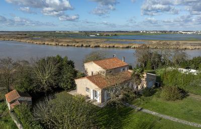 Villa - 187 m² - 6 pièces