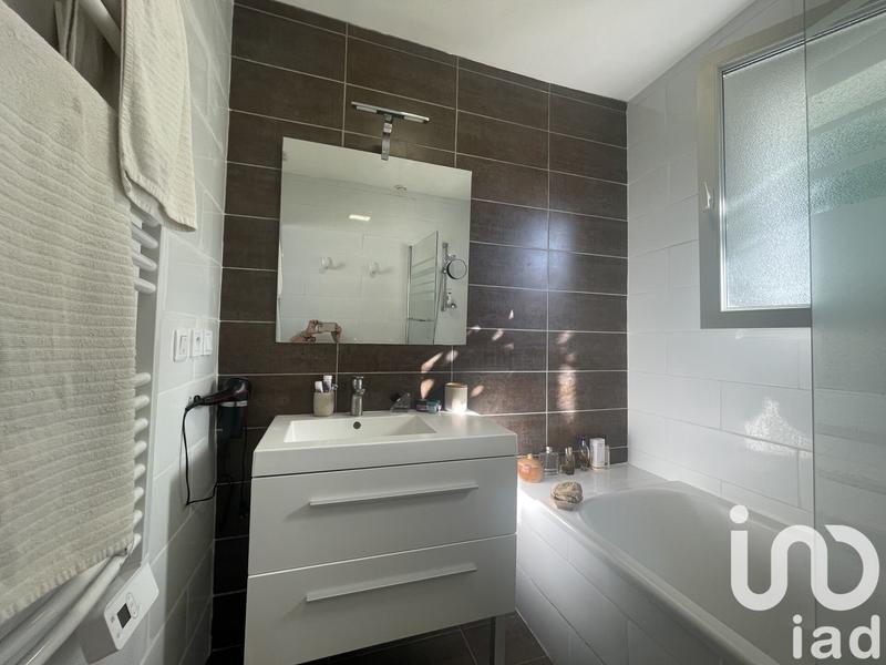 Maison - 94 m² - 4 pièces