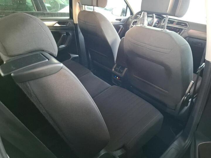 Volkswagen Tiguan Allspace (2) 2.0 Tdi 150 Dsg7 Life Business