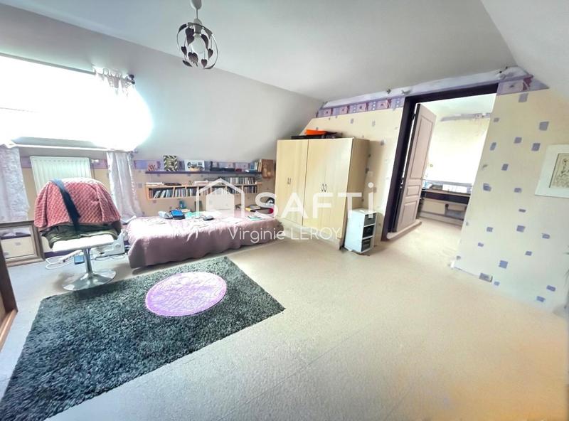 Maison - 224 m² - 7 pièces