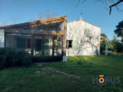 Viager - Maison traditionnelle - 140 m² - 5 pièces