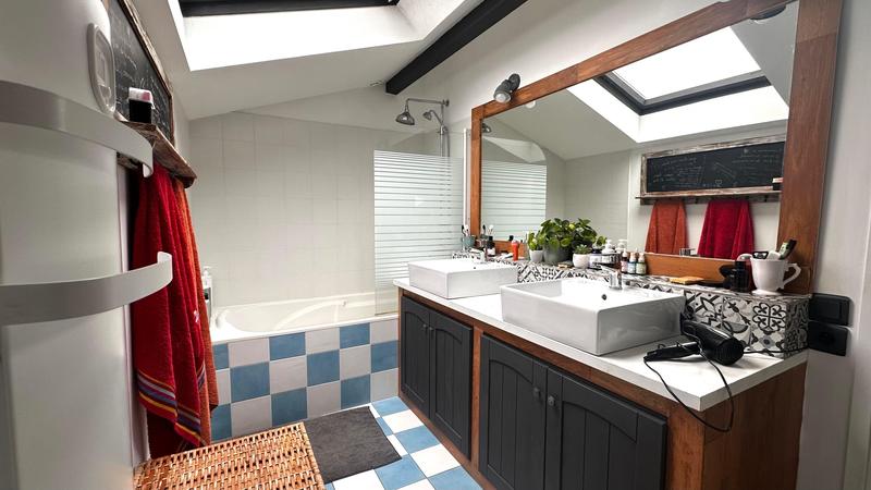 Maison - 105 m² - 4 pièces