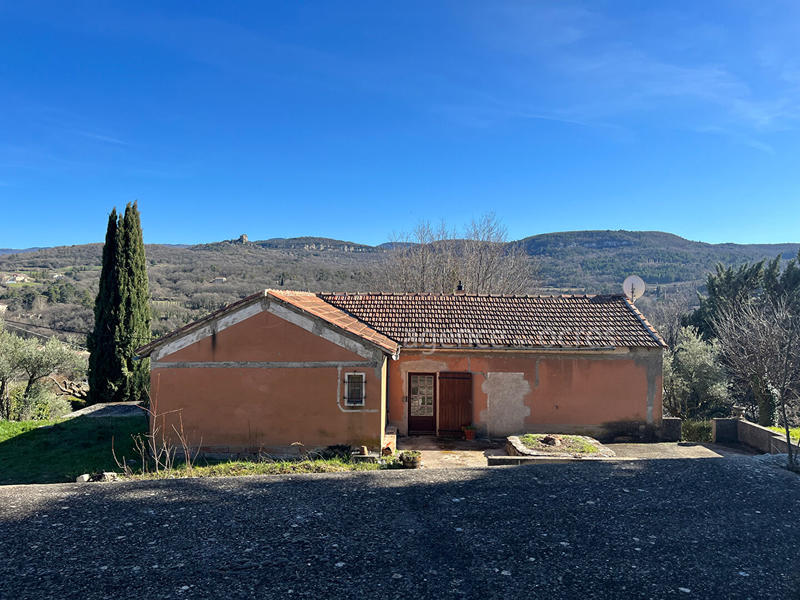 Maison - 130 m² - 3 pièces