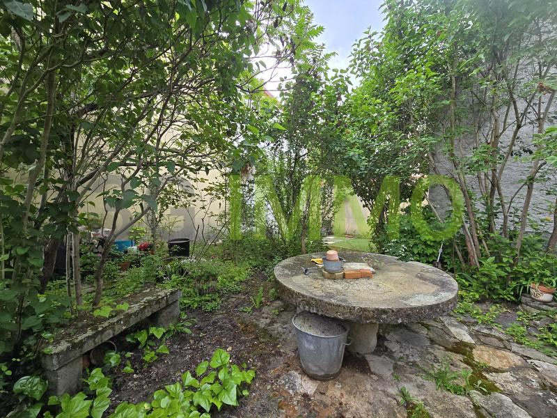 Maison - 150 m² - 8 pièces