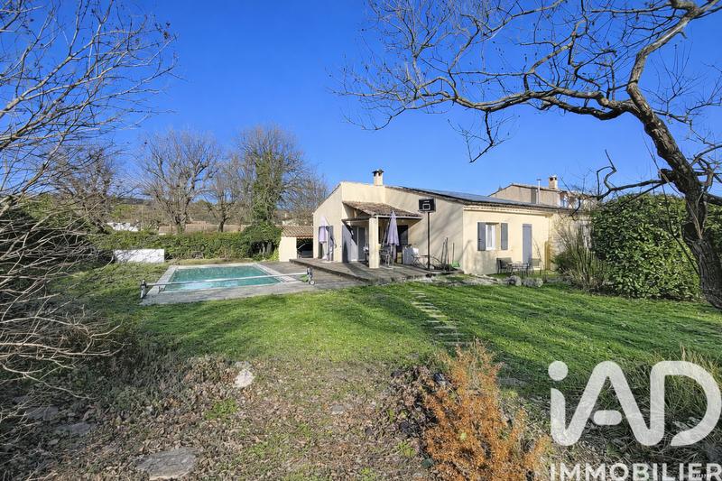 Maison - 95 m² - 4 pièces