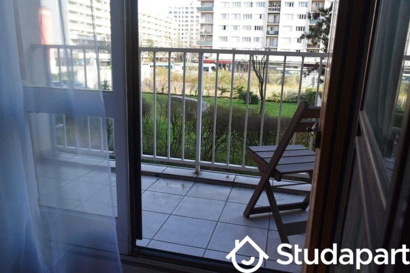 Chambre - 12 m² - 1 pièce