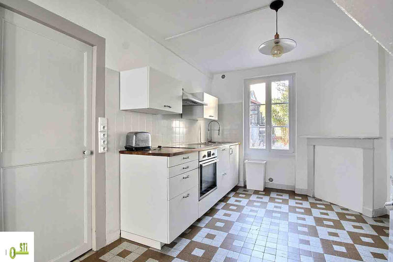 Maison - 99 m² - 3 pièces