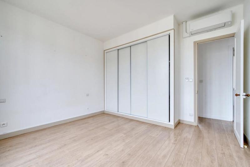 Appartement - 92 m² - 3 pièces