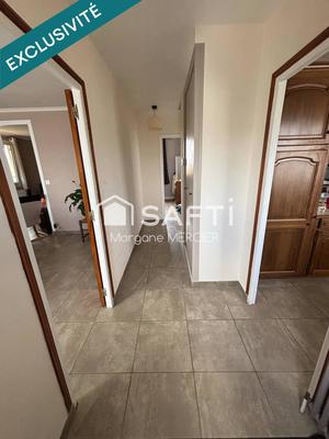 Maison - 85 m² - 5 pièces