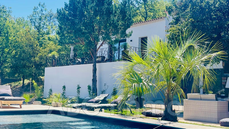 Villa - 110 m² - 4 pièces