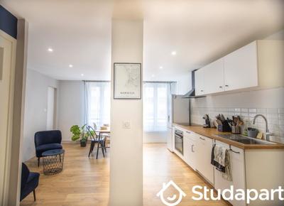 Chambre - 17 m² - 1 pièce