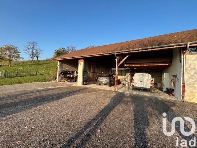 Maison - 216 m² - 6 pièces