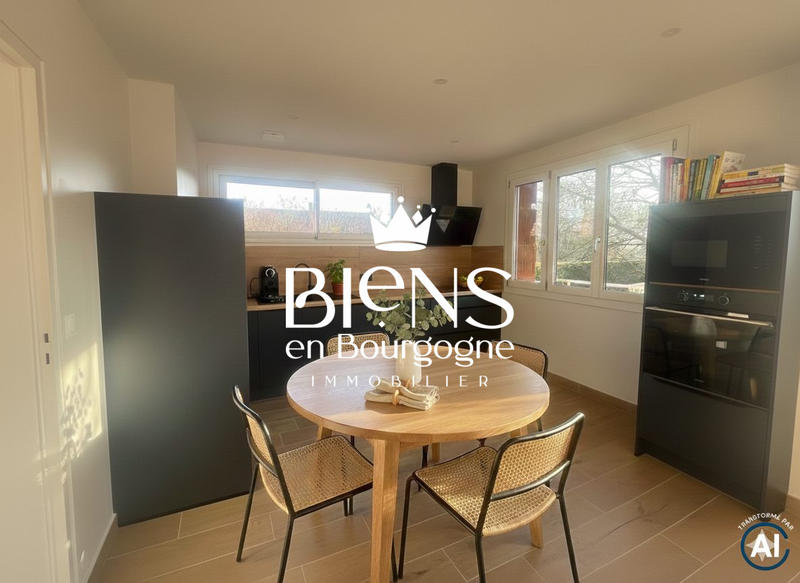 Maison - 120 m² - 5 pièces