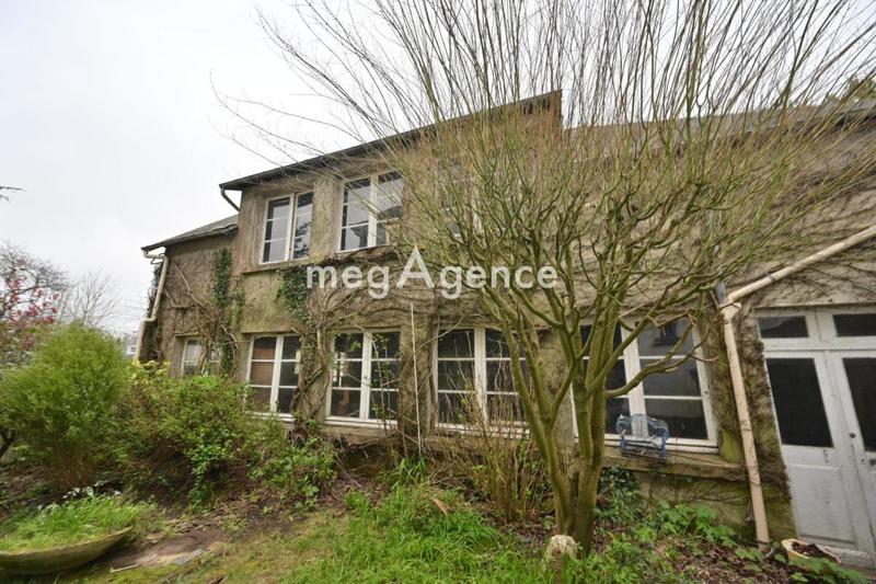 Maison - 190 m² - 2 pièces