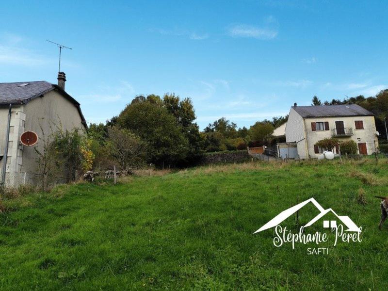 Maison - 260 m² - 8 pièces