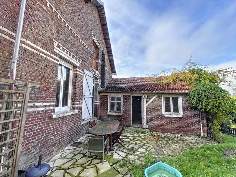 Maison - 258 m² - 6 pièces