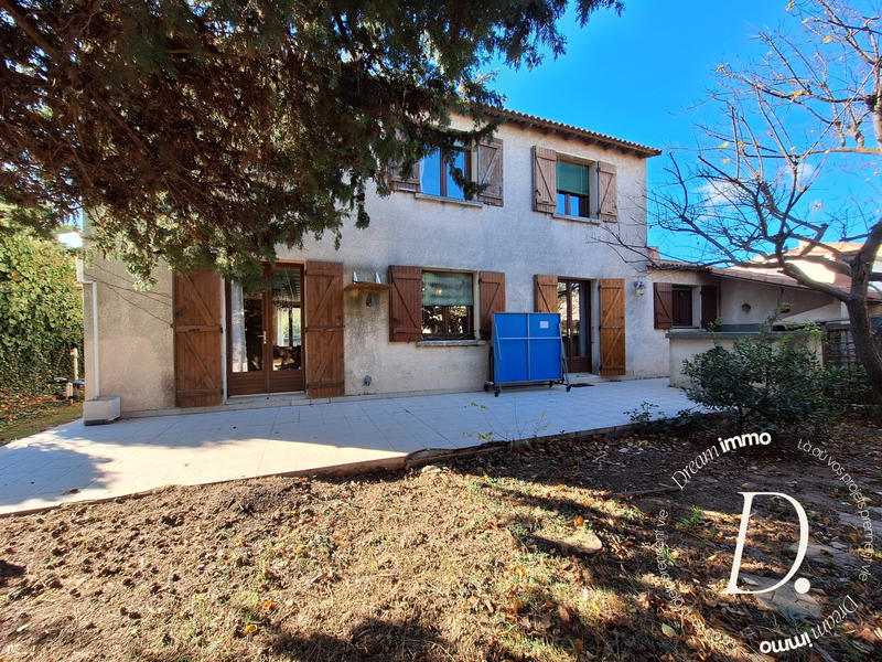 Villa - 163 m² - 6 pièces