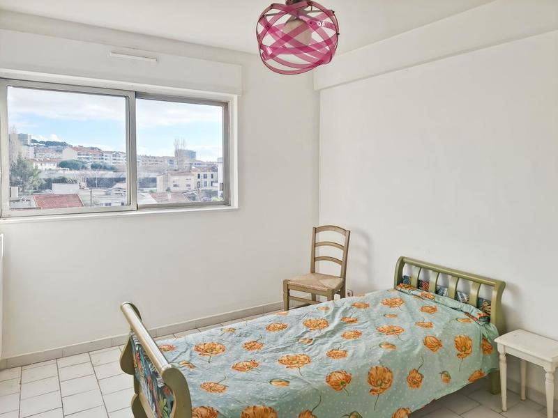 Appartement - 70 m² - 4 pièces