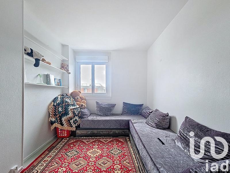 Appartement - 80 m² - 5 pièces