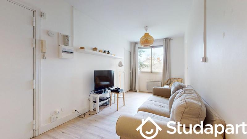 Chambre - 16 m² - 1 pièce