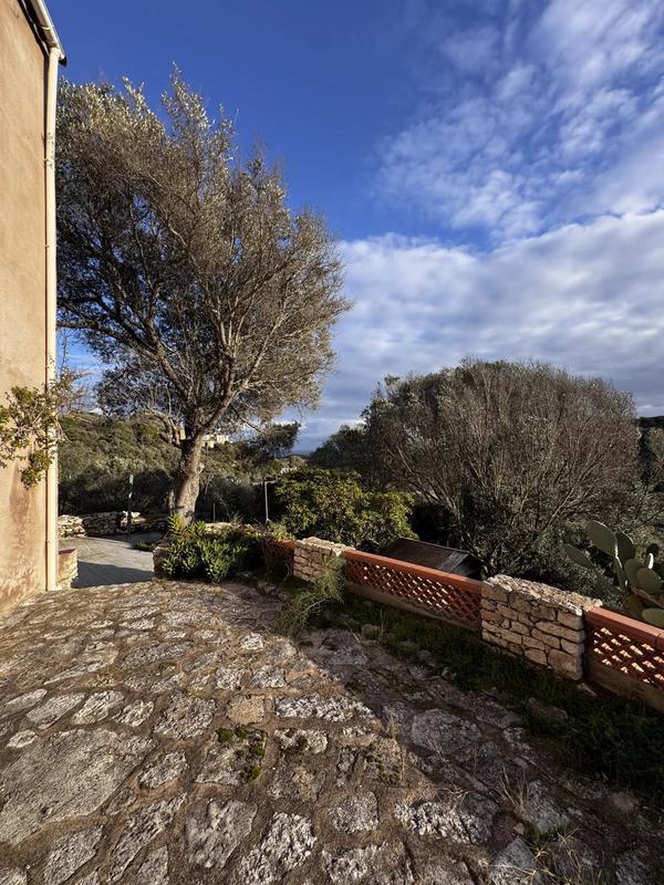 Maison - 274 m² - 10 pièces