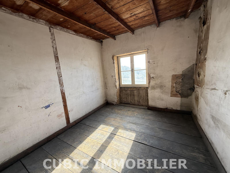 Maison - 150 m² - 4 pièces