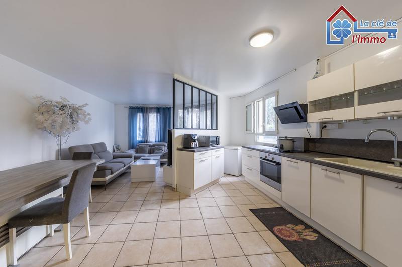 Appartement - 84 m² - 4 pièces