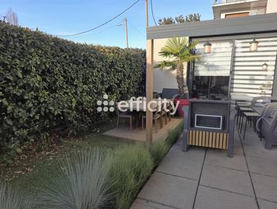 Appartement - 81 m² - 4 pièces