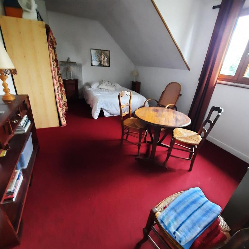 Maison - 164 m² - 9 pièces