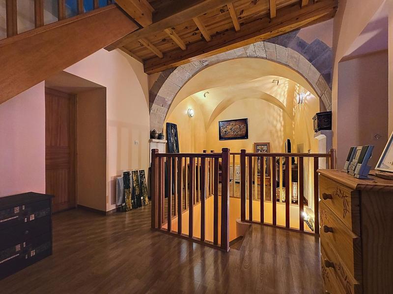 Maison de village - 205 m² - 9 pièces